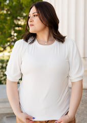 Hailee Basic White Top