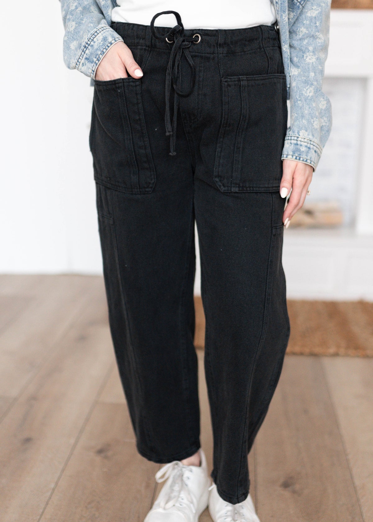 Londyn Black Drawstring Pants