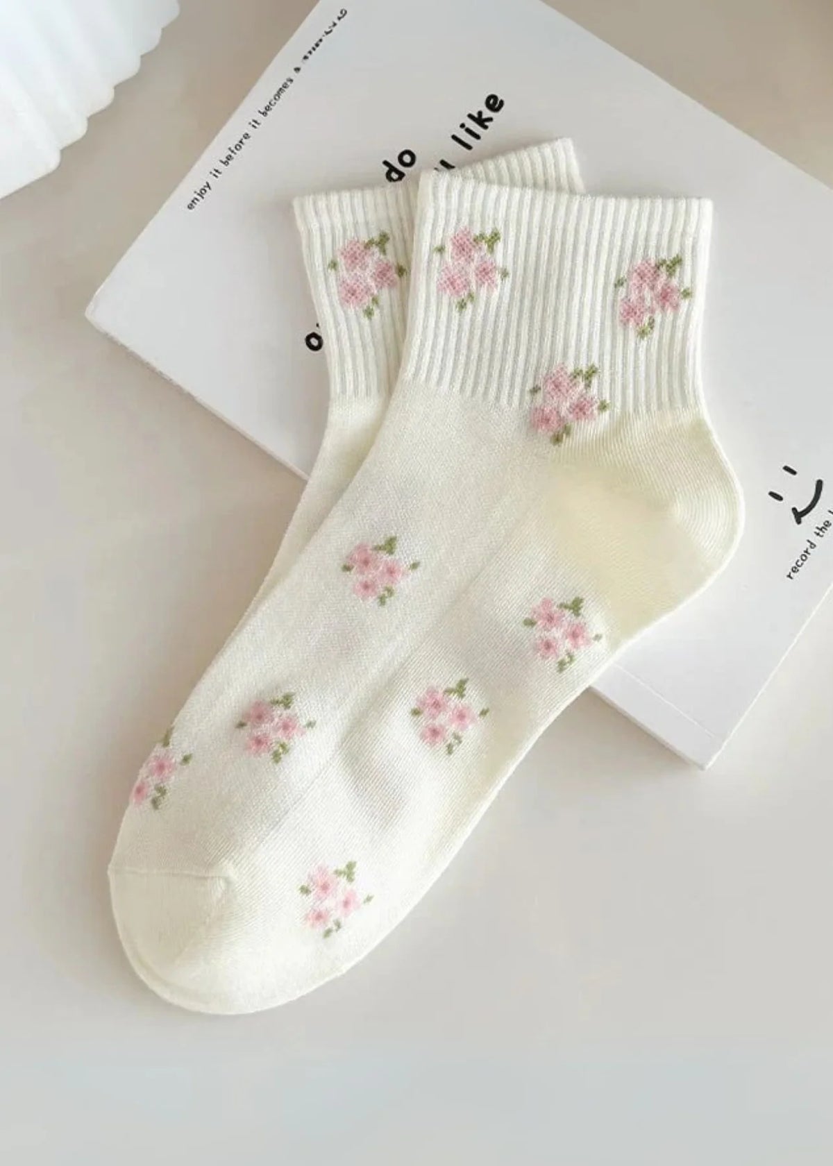 Ilene Flower Socks
